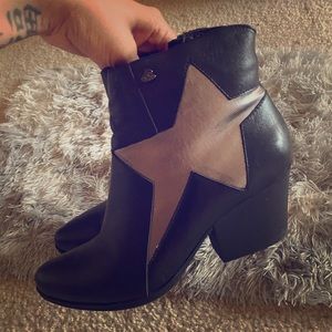 Real leather boots 8.5